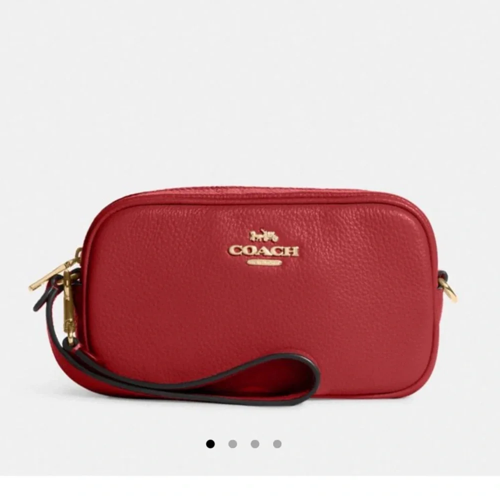 New Coach C9932 Jamie Wristlet Pebble Leather 1941 Red